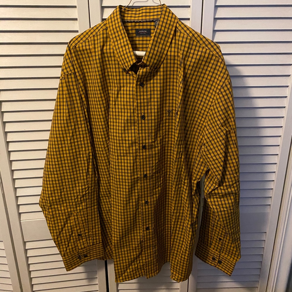 Arrow xl yellow button down